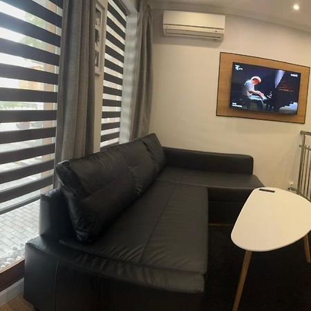 דירות בורגאס Casa Raffaelo מראה חיצוני תמונה